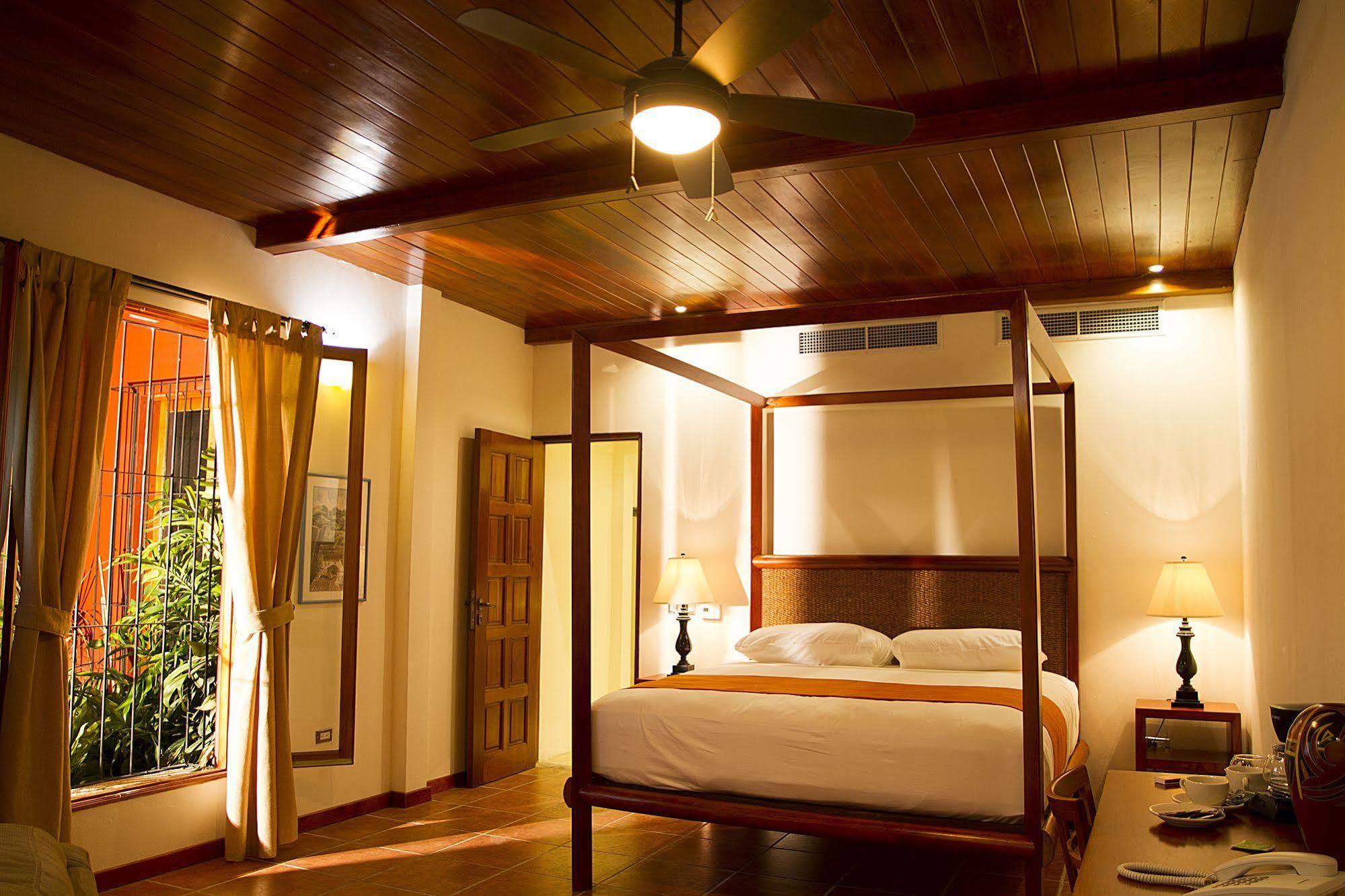 Hotel Estrada غرناطة المظهر الخارجي الصورة